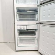  三星三门冰箱 银色 直冷 变频